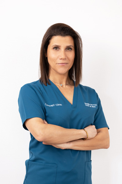 Portrait de Amalia Vittoz-Rivero, directrice exécutive et cheffe de bloc opératoire au sein de la clinique de chirurgie esthétique "Concept Clinic" à Genève