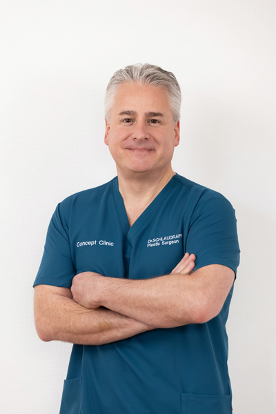 Portrait du docteur Kai-Uwe Schlaudraff, chirurgien esthétique au sein de la clinique de chirurgie esthétique "Concept Clinic" à Genève